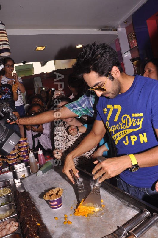 Bollywood Actor Ayushman Khurana launches Cream stone Flavours - Picture 9